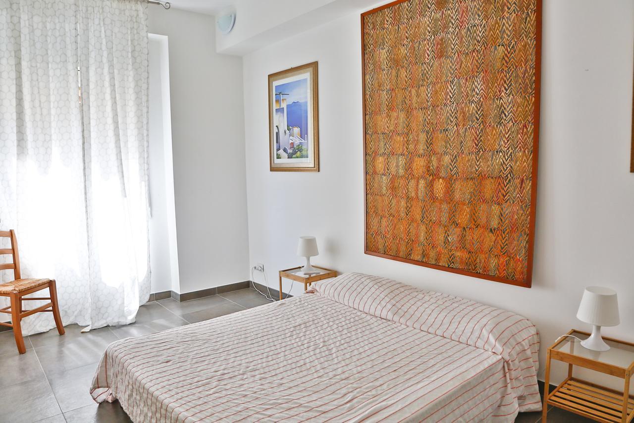 Family House - By Vacation Service Cefalù Zewnętrze zdjęcie