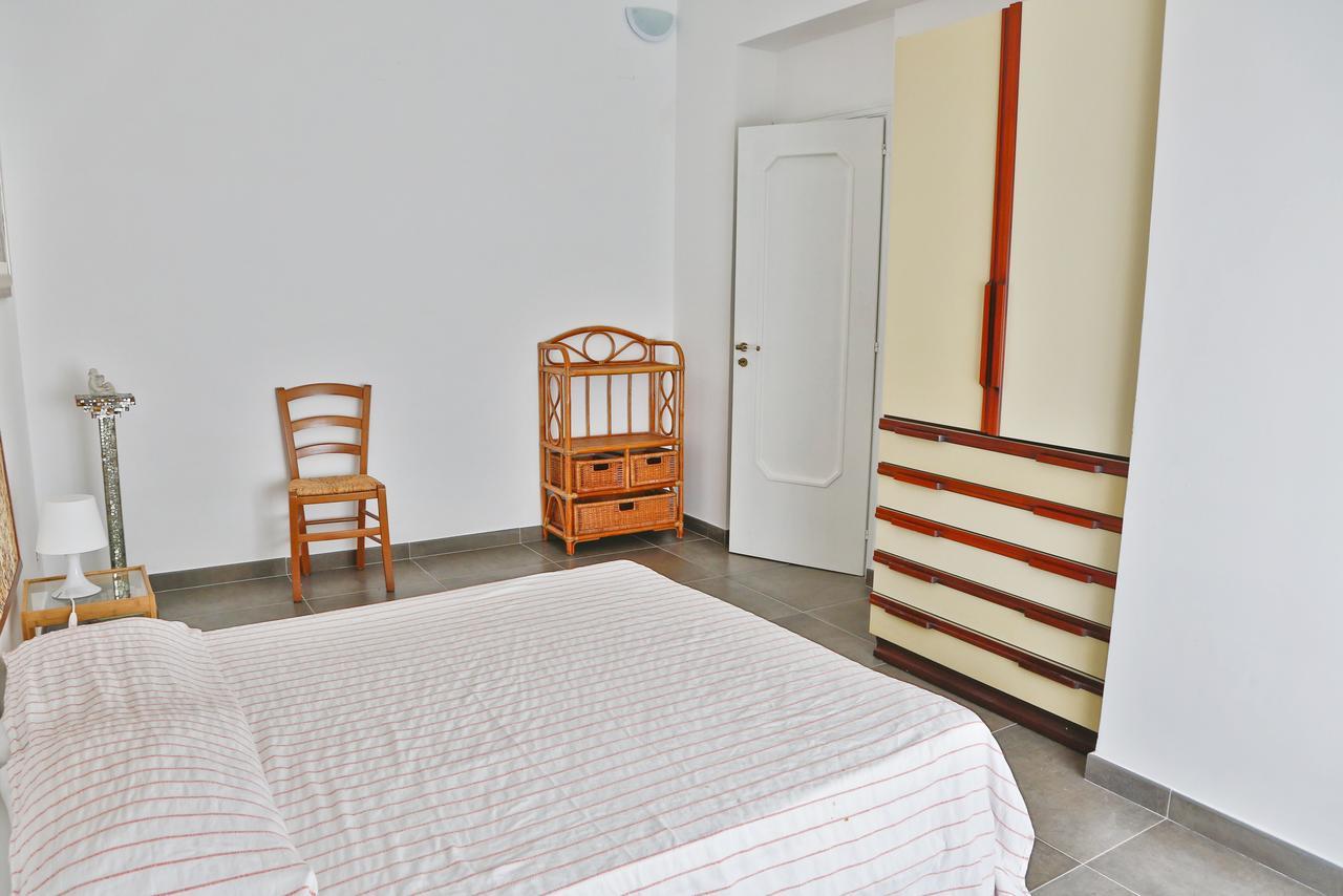 Family House - By Vacation Service Cefalù Zewnętrze zdjęcie