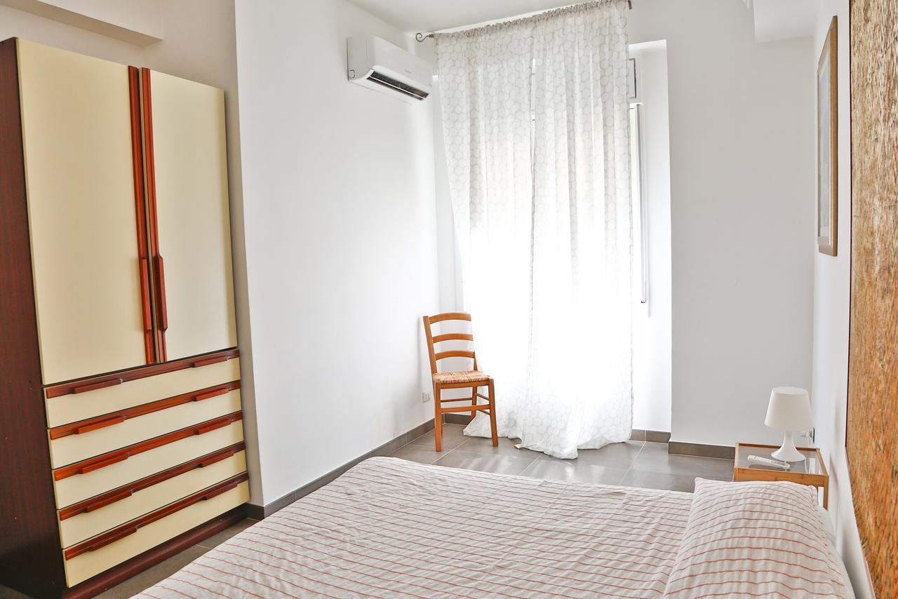 Family House - By Vacation Service Cefalù Zewnętrze zdjęcie
